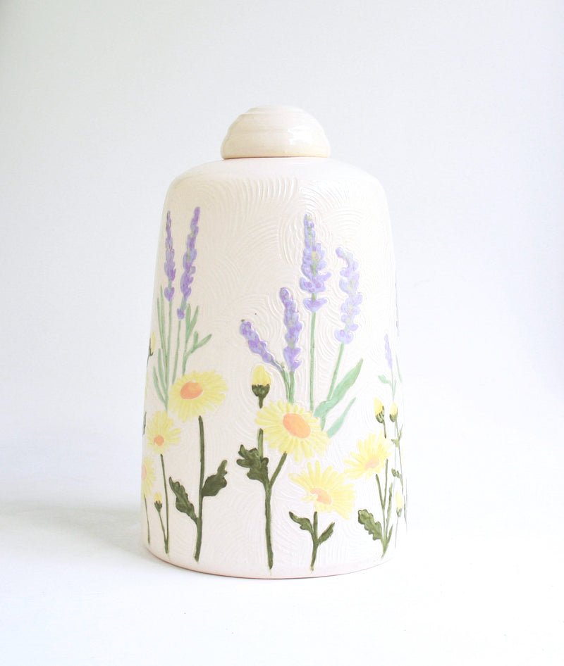 Small Lavender & Daisies Urn