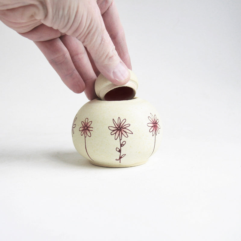 Tiny Pink Daisies Urn