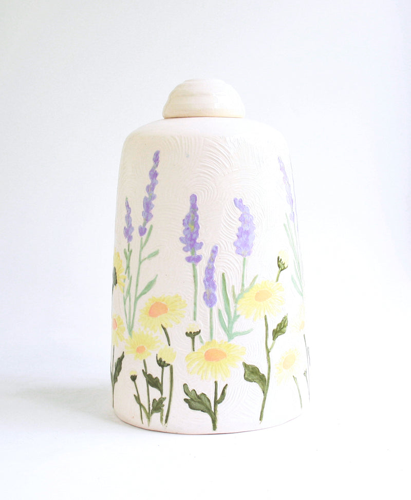 Small Lavender & Daisies Urn